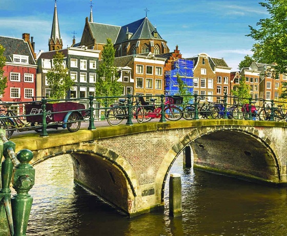 Amsterdam DMG size 560x460