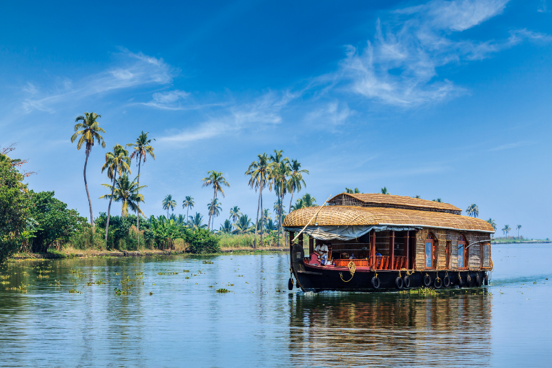houseboat on kerala backwaters india